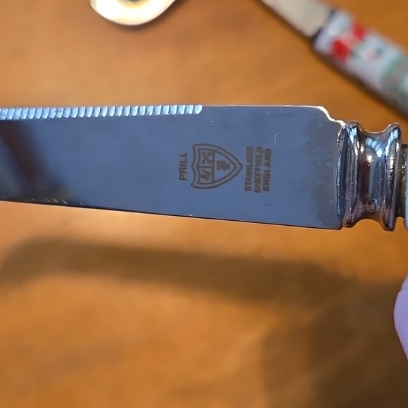 Prill Stainless Sheffield England Holiday Cheese Server Set - Picture 3 of 3